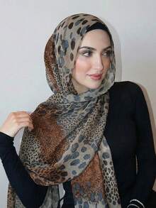 Bohemian Leopard Print Scarf - 100% Polyester, Non-Elastic, No Feathers, Printed Chiffon Shawl - Warm, Breathable Headscarf, Suitable For Outings, Travel, Beach - 1PC Scarf European And American Leopard Print Scarf Autumn/Winter New Korean Style Wholesale Chiffon Silk Scarf Cross-Border Hot - Multicolor - View 7