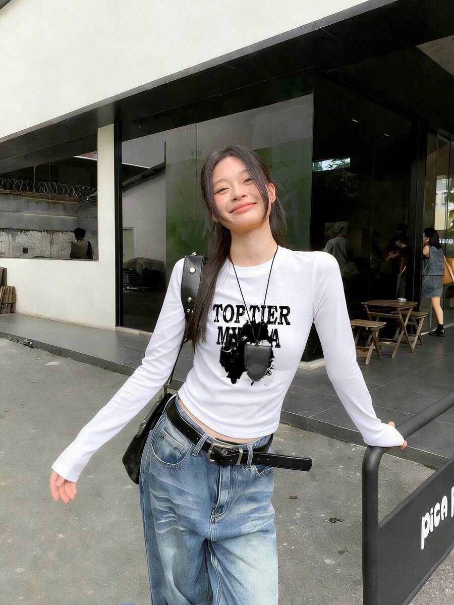 Niche Brand Unique Square Shoulder Long Sleeve Base Layer, Women's T-Shirt, Autumn Retro Portrait & Letter Print Y2K Top - White - View 1