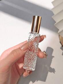 Rhombus Embossed Clear Glass Perfume Spray Bottle, Refillable Portable Fragrance Atomizer Travel Cosmetic Container - View 4