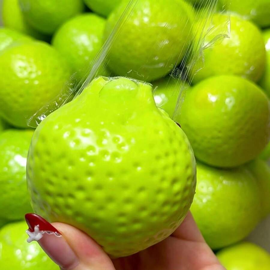 手工脆感變色檸檬壓力球捏捏玩具，清脆聲指尖玩具，ASMR 感官紓壓玩具，DIY 感官玩具，逼真豆腐造型紓壓捏捏球，便攜口袋放鬆玩具
