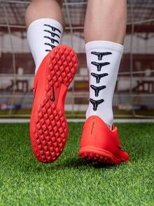 Nike Men's Football Shoes VAPOR 17 ACADEMY TF 26 Summer New Turf Football Shoes IO5002-600 - Red - View 3