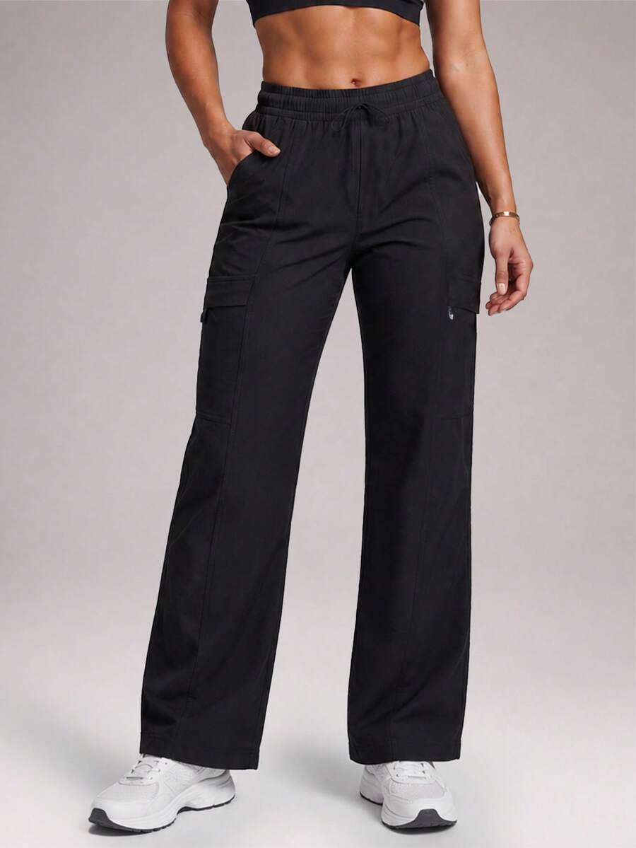 CZRLHYT Women's Outdoor Long Pants, Lightweight All-Season Hiking Pants, Loose Leg, Dual Large Capacity Storage Pockets - Black - View 1