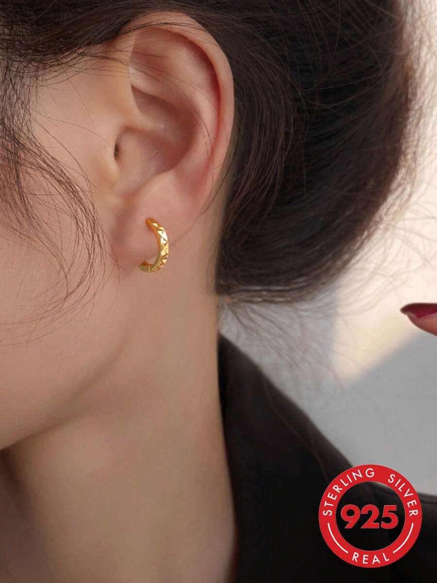 1 Pair S925 Sterling Silver Minimalist Fashion Niche Design Asymmetrical Geometric Faceted Hoop Earrings For Women, Daily Commute Versatile Classic Elegant Personalized Round Earrings, Light Luxury High-End Ins Cold Style Gentle Elegant - Ring - View 1