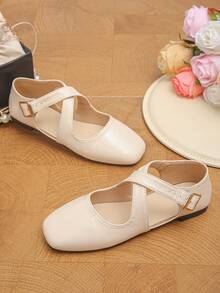 Plus Size 35-43 Beige Women's Classic Minimalist Fashion Smooth Leather Cross Strap Vintage Metal Buckle Side Hollow Square Toe Flat Mary Jane Shoes, Lightweight Comfortable Non-Slip Wear-Resistant Versatile For Daily Commute And Casual Wear, Spring/Summer - Beige PU-x Cross Strap - View 8
