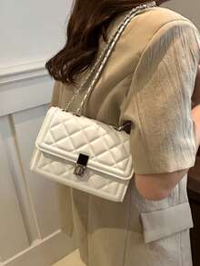 Túi đeo vai xích vuông chần bông màu trơn Hevel Fashion, ví cầm tay dạ tiệc đa năng, túi xách ví nhẹ kiểu mới, phù hợp đeo chéo đi làm hàng ngày, phù hợp cho nhân viên văn phòng và học sinh, ví đựng tiền xu phong cách thường ngày - trắng - Xem 3