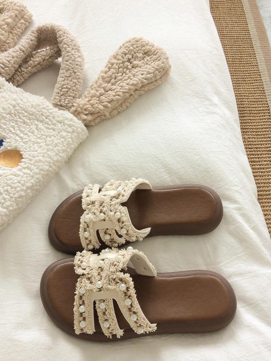 2026 New French Pearl Flat Sandals, Fashion Beach Sandals, Fashion Casual Slippers, Wedding - Beige - View 1