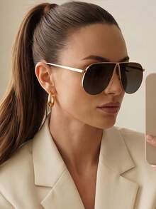 1pc Oversized Retro Fashion Glasses, Full Frame Versatile Women's Glasses, Suitable For Travel, Vacation, Daily Wear, Beach Accessory - Black - View 2