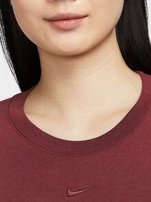 Nike Authentic Autumn New Women's Knitted Embroidered Slim Fit Cropped Top HF5323-625 - HF5323-625 - View 3