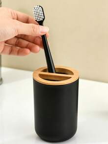 This Innovatively Designed Black Toothbrush Cup With Lid Is Made Of Durable Plastic, Perfect For Storing Oral Care Products. It Can Also Be Used As A Household Item, Toothbrush Holder, Home Decor, Storage Box, And Bathroom Personal Care Accessory. - Multicolor - View 8