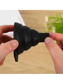 1pc Kitchen Silicone Funnel, Oil Funnel, Foldable Funnel, Portable Funnel, Random Color Foldable Kitchen Funnel, Canned Food Funnel Wide Mouth Bottle Funnel, Mini Flexible Silicone Liquid Funnel, Engine Oil Filling Funnel - View 2