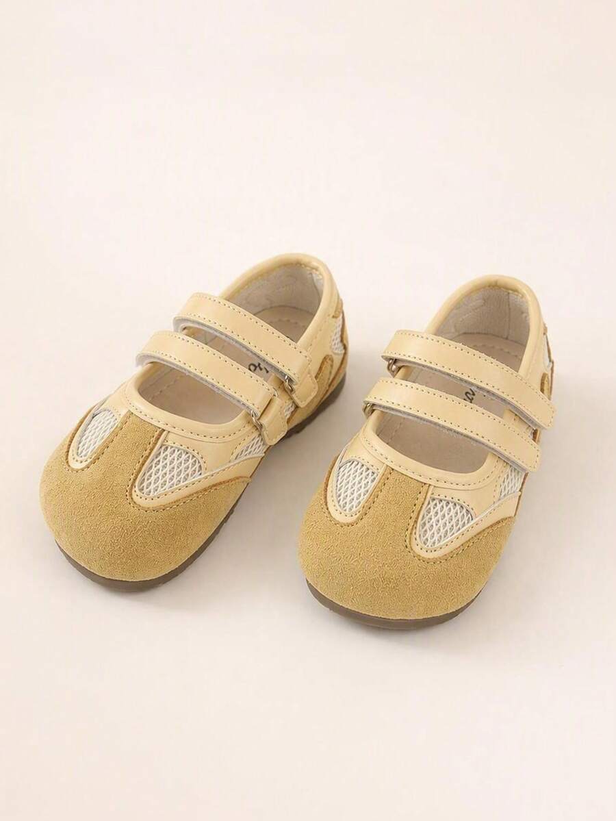 1 Pair 2026 New Dual Hook & Loop Mesh Kids Flat Shoes, Suede Patchwork Breathable Mesh Design, Minimalist Korean Style, Suitable For Daily Wear And Outfits - Yellow - View 1