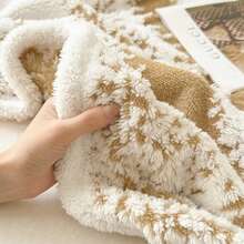1pc Striped Jacquard Thin Blanket, Summer Use, No Pillowcase, Soft And Skin-Friendly, Multiple Sizes, Multi-Purpose Blanket For Sofa, Bed, Suitable For Office, Living Room Sofa, Bedroom Bed, Suitable For Spring And Summer Use - Mustard Yellow - View 6