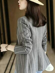 Jaket Blazer Kasual Gaya Korea Elegan Slim Fit Bergaris Vertikal Premium untuk Kembali ke Sekolah Musim Gugur - Grey - View 3