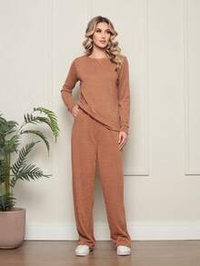 Basic Women's Linen Pants And Top Set - Camel - View 1