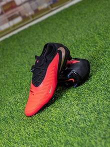 Nike Men's PHANTOM 6 LOW PRO AG-PRO Football Shoes, Artificial Grass Specific Match & Training Turf HQ2317-600 - Black/Gray - View 12