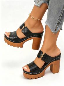 Sandalias de tacón alto para mujer de unicolor con cierre de gancho y bucle, ajuste ancho, ligeras y cómodas, tacón grueso, estilo casual para ir al trabajo, sandalias tipo slip-on minimalistas para verano y playa - Negro - Ver 4