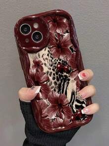 Floral Painted Cream Wavy Edge Burgundy Flat Print Anti-Drop Fashion Cute Phone Case, Compatible With IPhone 17/17 Pro/17 Pro Max/16/16 Pro/16 Pro Max/16 Plus/10/14/15, P14 Thickened P13 Soft Shell P12 Full Coverage P11 Anti-Drop Creative Phone Case - Multicolor - View 4