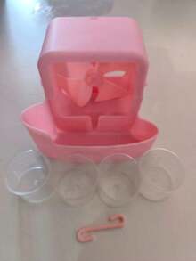 1 Set Pink/Blue Portable Fan Ice Box (Includes 4 Ice Boxes), Designed For Cooling, No Electricity Required, Suitable For Home Floor Fans And Desktop Fans. This Set Can Enhance Summer Cooling Effect By Adding Ice To The Fan, Providing Rapid Cooling Without Electricity, Essential For Home/Office - A - View 11