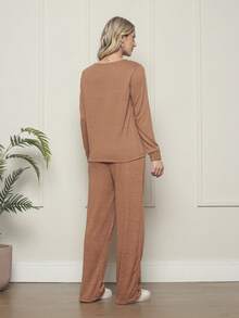 Basic Women's Linen Pants And Top Set - Camel - View 3