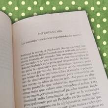 Libro La naranja mecanica. En español, pasta blanda. - Libro único - Ver 4