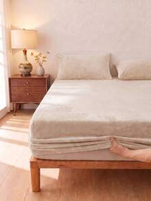 Haus Hana 1pc Solid Warm Khaki Crystal Velvet Fitted Sheet, Bedding, Mattress Protector, Bed Cover, Comfortable Home Textile, Student Dorm, Machine Washable, 12-Inch Deep Pocket Bottom Sheet, Back To School - Khaki - View 4