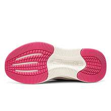 Skechers Sepatu Lari Kasual Ringan Bersol Tebal dan Bantalan ELEVATE untuk Wanita - Hitam/Merah Muda - View 9