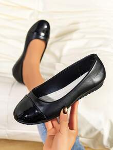 Women's Daily Hollow Jelly Wedge Shoes, Slip-On Design, Easy To Put On And Take Off, Casual Style - Black - View 5