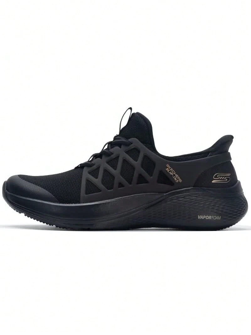 Sepatu jalan kaki ringan Skechers dengan jaring penyangga berlubang, sol lembut, desain anti selip, cocok untuk bepergian, berjalan kaki, dan pemakaian kasual sehari-hari. - Hitam - View 1