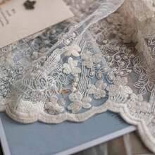 1pc Polyester Tablecloth, Elegant White Lace, Floral Pattern, Embroidered Design, Machine Made, Home Tablecloth, Square/Rectangular, Suitable For Wedding, Birthday, Thanksgiving, New Year, Home Decor, Hawaiian Theme - Apricot Embroidery - View 2