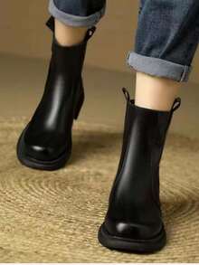 Women's Autumn/Winter Thick Snow Boots, Ankle Boots, Flat Lace-Up Ankle Boots - Black - View 1
