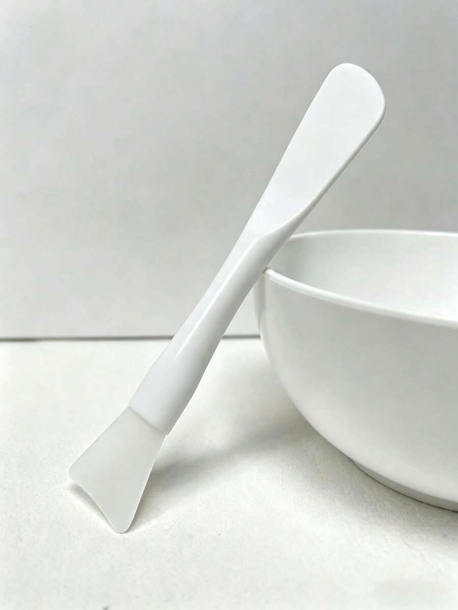 Dual-Ended Silicone Mask Brush/Scraper - 2-In-1 Tool For Applying And Removing Masks, Travel Size