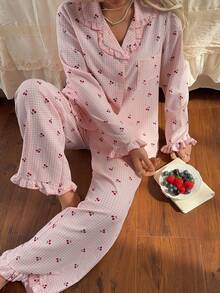 女款荷葉邊裝飾俏皮優雅居家服套裝，櫻桃條紋印花長袖上衣與長褲對比色睡衣套裝 - 粉色 - 查看 6