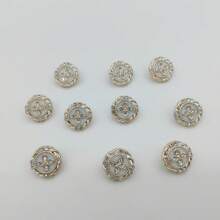 10pcs/1.8cm Fashion Personalized Minimalist Versatile White Flower Rhinestone Plastic Buttons, Luxury Gold Small Flower Rhinestone Buttons, European And American Style High-End Vintage Elegant Versatile Gold Base Buttons, Handmade Sewing High-Quality Gold-Edged Buttons For DIY Clothing, Bags, Hats, Coats, Sweaters, Pants, Shirts Decoration - 10pcs/White Rhinestone Flower Buttons - View 3