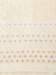 1-Piece Pack Of Pure Cotton Lightweight Off-White Medium Bath Towel/Small Kitchen Towel, Unisex, Suitable For All Seasons, Quick-Drying And Absorbent, Perfect For The Bathroom, Holiday Gifts, School, Outdoor Travel, Home, Beach, Or Hotel - Off-white - View 5