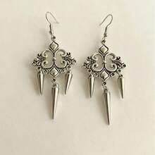 Fashionable Personalized Retro Gothic Women's Alloy Spiked Stud Earrings, Holiday Party, Street Style Versatile - Silver - View 6