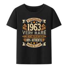Vintage 1963 sehr seltenes authentisches neu gefertigtes T-Shirt mit Young Herz Allover-Muster, lässiges Streetwear-Top 80117 - Form - Übersicht 1
