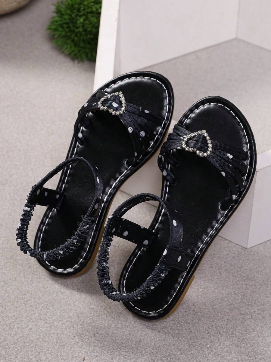 A Pair Of Black Polka-Dot Flat Sandals For Girls, Heart Rhinestone Shoes For Girls, Suitable For Daily Outings And Beach Trips - Black - View 1