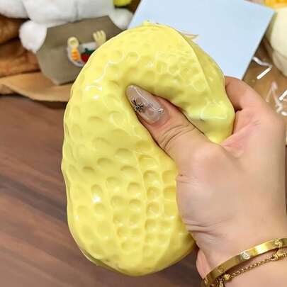 1pc Peanut Stress Ball Crunchy Squeeze Ball Squishy Toy, Sqiushy Peanuts / Crunchy Squish Peanuts / Kids' Squeeze Peanuts Buttery-Soft Feel Fidget Toy ASMR Sensory Anti Stress Toys For Children , Birthday Gift, Holiday Gift, Perfect Gift