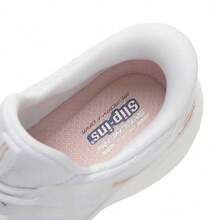 Skechers 斯凱奇鏤空支撐網面輕便健步鞋軟底防滑通勤散步日常休閒女鞋 - 白色 - 查看 5