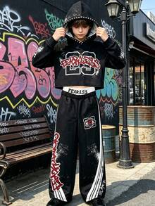 Lurzo Tween Boys Autumn/Winter Graffiti Street Style Hoodie + Sweatpants, Rivet & Rhinestone Design Hoodie + Graffiti Double Waist Wide Leg Pants, Suitable For Daily Wear, Street Dance, Hip Hop - Black - View 2