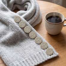 10pcs/1.8cm Fashion Personalized Minimalist Versatile White Flower Rhinestone Plastic Buttons, Luxury Gold Small Flower Rhinestone Buttons, European And American Style High-End Vintage Elegant Versatile Gold Base Buttons, Handmade Sewing High-Quality Gold-Edged Buttons For DIY Clothing, Bags, Hats, Coats, Sweaters, Pants, Shirts Decoration - 10pcs/White Rhinestone Flower Buttons - View 7