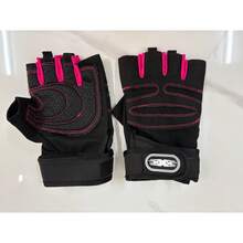 1 Pair Fitness Non-Slip Weightlifting Half-Finger Long Wrist Support Gloves - Pink - View 8