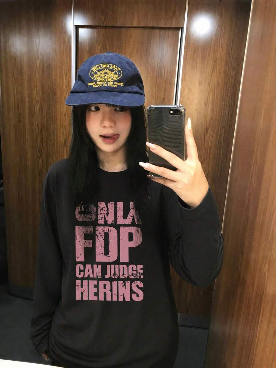 女款秋冬新款 1件式小碼個性化拼色字母印花休閒百搭街頭風寬鬆長袖T恤上衣 黑色 - 黑色 - 查看 1