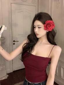 性感女款短版吊帶上衣，附胸墊杯，直領，抓皺設計，休閒紅色夏季風格 - 紅色 - 查看 2
