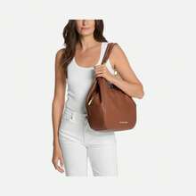 Michael Kors حقائب كروسبودي - بني - مشاهدة 5