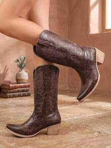 Brown Vintage Embroidered Women's Western Boots, V-Cut Pointed Toe Slimming Chunky Heel Outdoor Boots - Brown - View 2