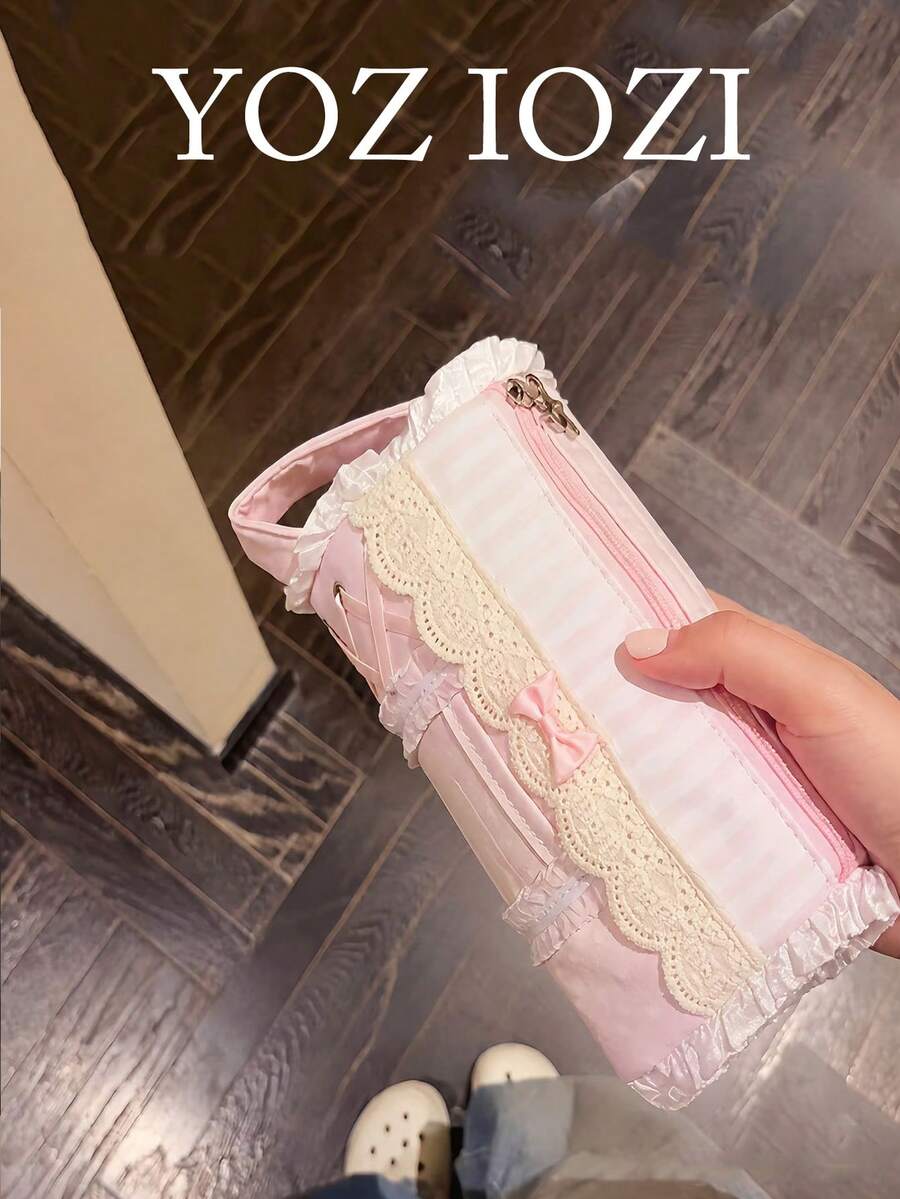 日系小眾設計 Ins 風蕾絲花卉筆袋 女款 大容量旅行便攜手提包 3D 化妝收納包 - 粉色 - 查看 1
