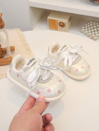 1 Pair Fashionable Soft Sole Anti-Slip Spring/Autumn Casual Sports Shoes, Waterproof, Stain-Resistant, Easy To Clean, Suitable For Home, Daily Wear And Outdoor Activities