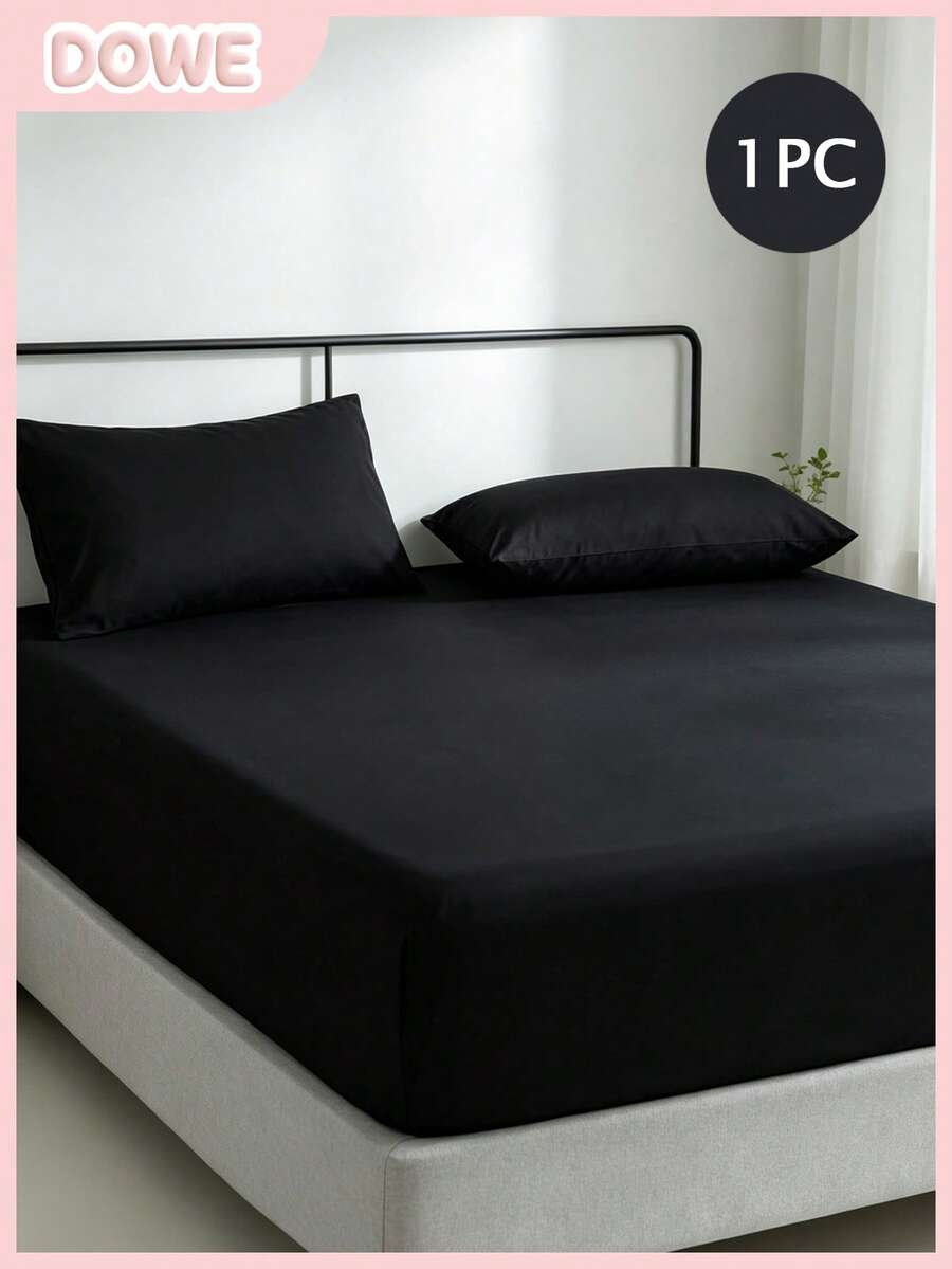 1pc Solid Color Fitted Sheet, Mattress Protector, Mattress Cover, Deep Pocket Design, Soft & Breathable, Fits Various Bed Sizes - Black - View 1