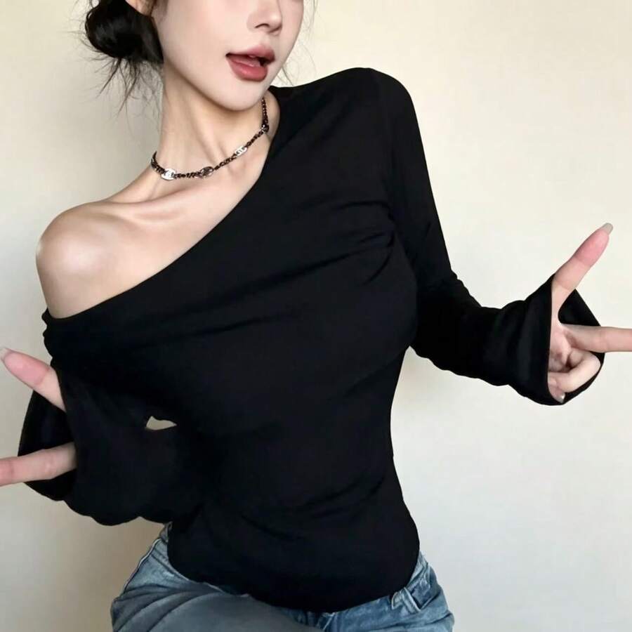 極簡性感不對稱露肩長袖女款時尚通勤內搭底層緊身T恤層搭上衣 黑色 - 黑色 - 查看 1